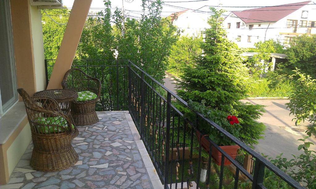 Pensiunea Casa Johnelly Costinești Exterior foto